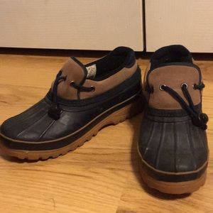 PRICE NEGOTIABLE Bass Low Cut Duck Boots